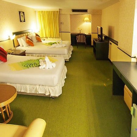 בנגקוק Sena Place Hotel מראה חיצוני תמונה
